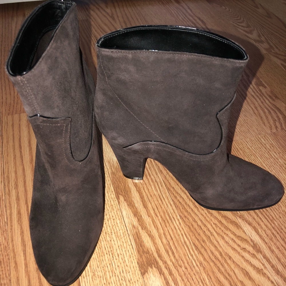 Nine West booties